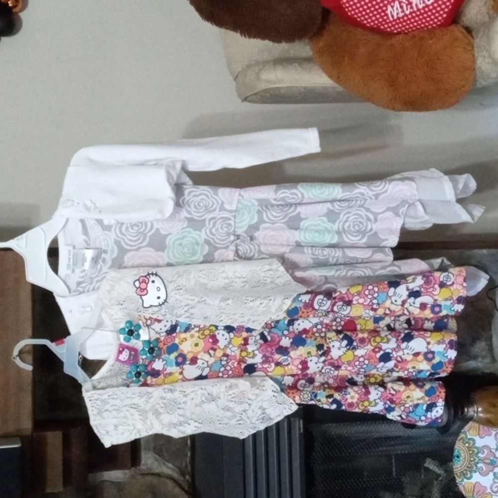 Hello Kitty (S 6-6x) multi color Bonnie Jean dress (M) white, gray, pink ,green